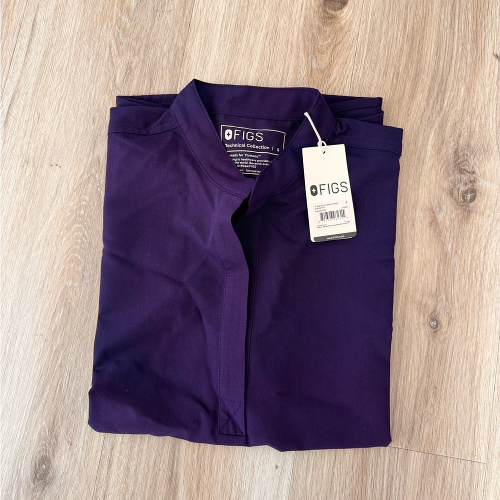 Figs Grape Rafaela Scrub Top Size Small